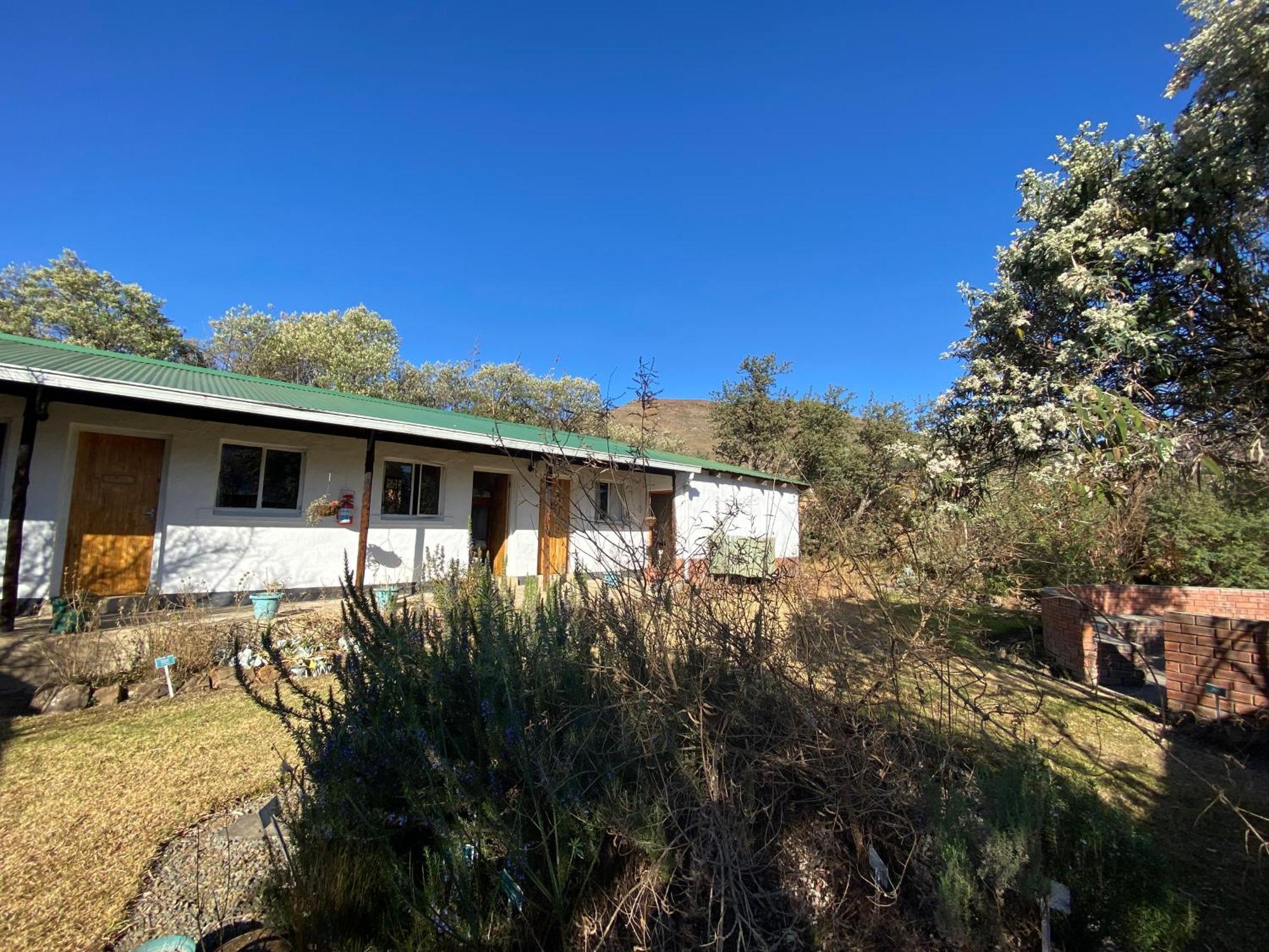 Sani Lodge & Cottages Sani Pass Exterior photo